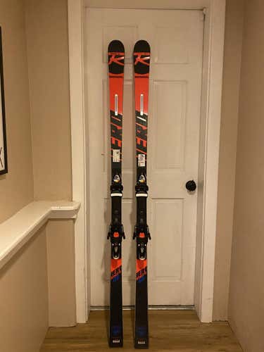 2 Prs Rossignol GS Race Skis 182cm