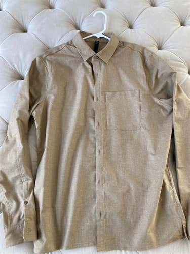Lululemon Casual Button Up Shirt L