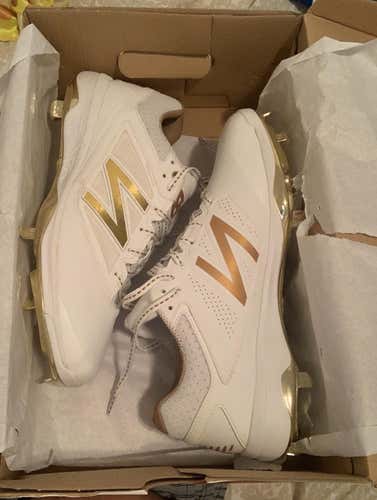 White/Gold Men's Metal Low Cut