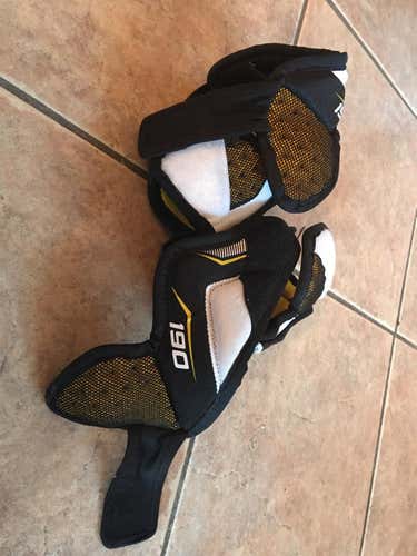 Junior Small Bauer Supreme 190  Elbow Pads