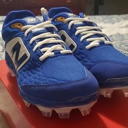 New Balance Youth Cleats Size 6.0 (Women's 7.0) Molded Cleats New Balance