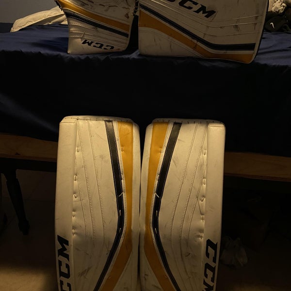 Used 34" Regular Goalie Full Set