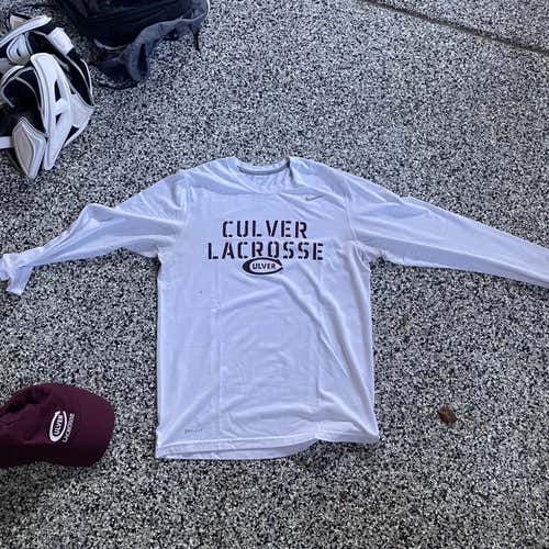 White Adult Medium Nike Shirt
