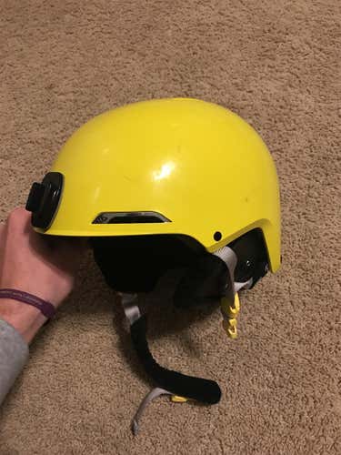 Unisex Medium Giro Helmet