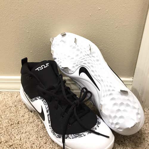 Air Trout 4 Pro Baseball Cleat Size 11 - Black/White