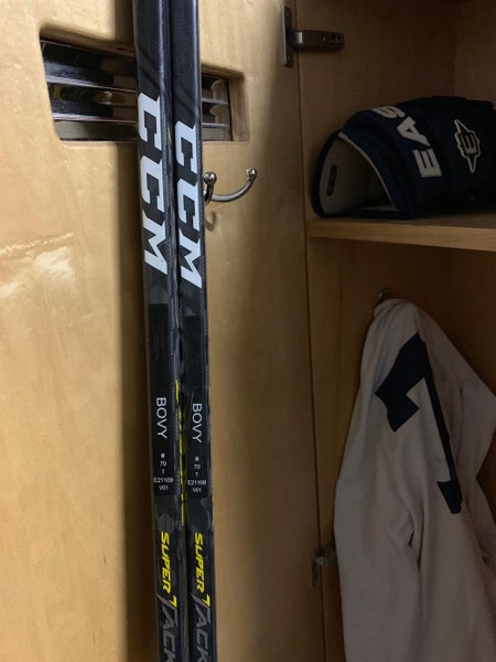 2 Pack - Prostock CCM Super Tacks AS1 - RH - 70 Flex - Heel Curve