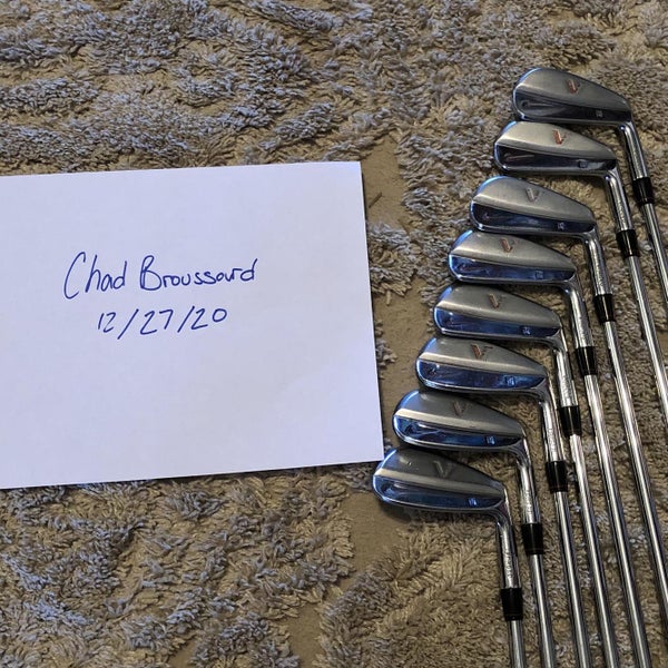 Men's Right Handed Stiff Flex Steel Shaft Iron Set