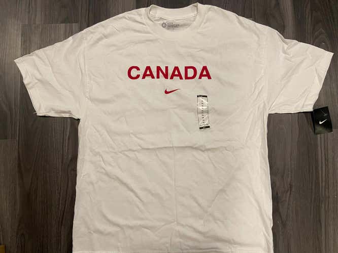 TEAM CANADA NIKE T-SHIRT, NEW WITH TAGS, SIZE XL