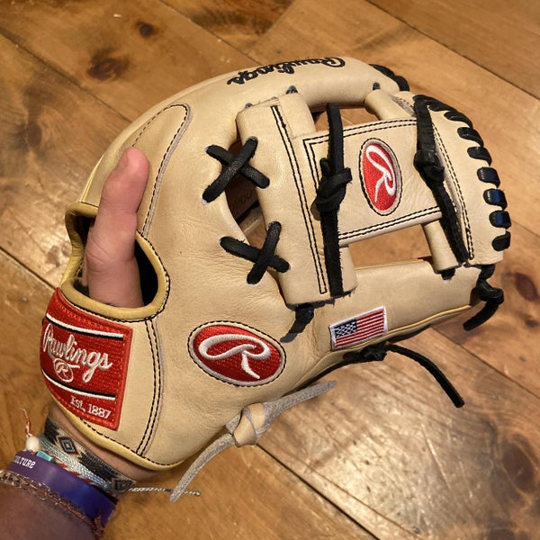 Rawlings Heart of the Hide 11.75" Baseball Glove