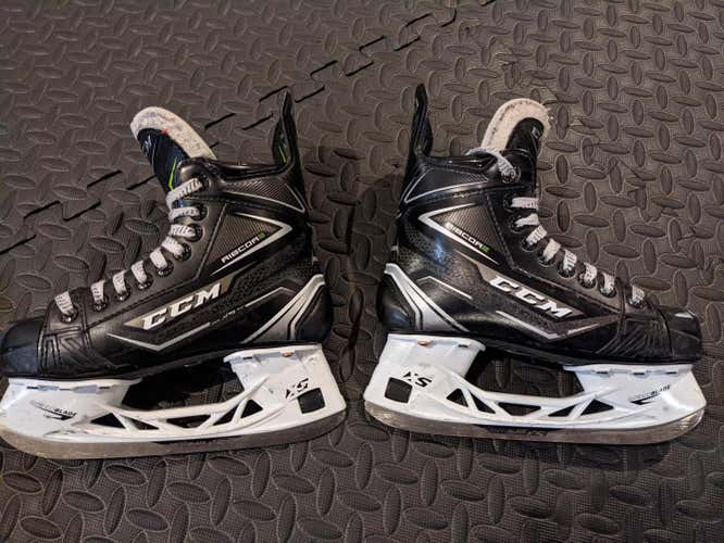Junior CCM RibCor 76k Hockey Skates Size 2 Regular / D Width - Good Condition
