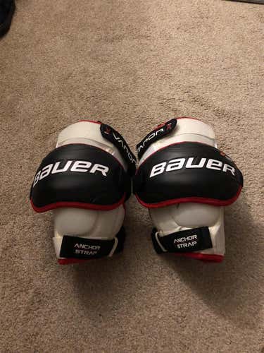 Gently Used Bauer 1X Goalie Knee Guards