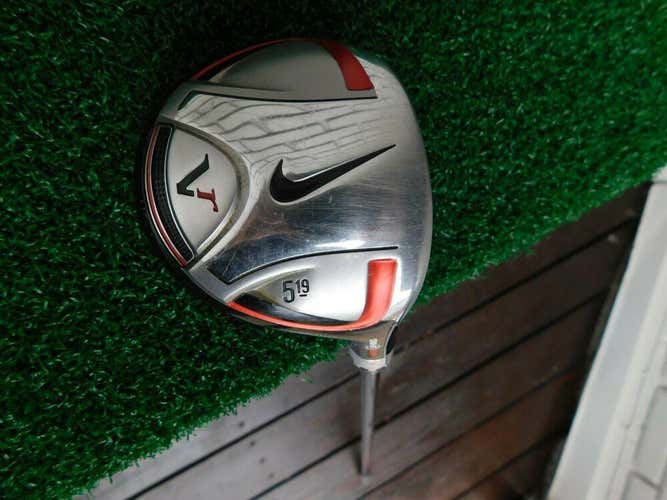 Nike VR STR8FIT 19* 5-Wood w/ Aldila Voodoo AVR7 R Flex Shaft