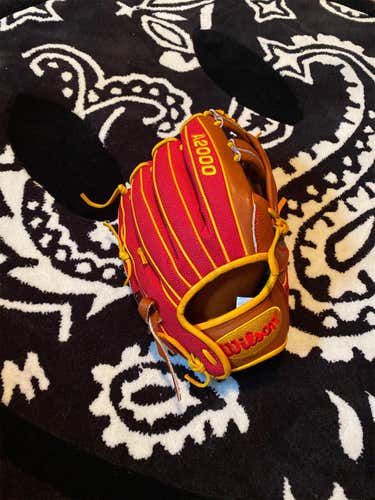 New Infield A2000 11.75" Baseball Glove