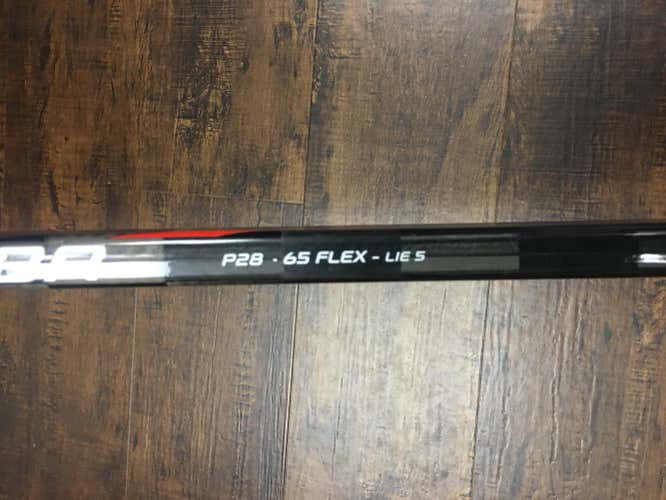 Used Bauer Vapor FlyLite Int Hockey Stick P28 65 Flex Right Hand