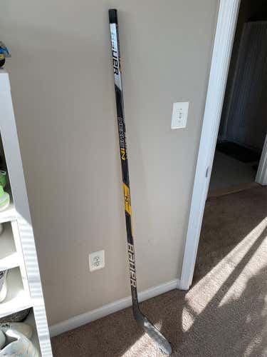 Senior Left Hand Nexus 1N Toe Pattern Pro Stock Hockey Stick