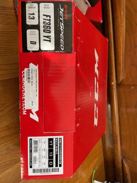 Youth CCM JetSpeed FT360 Regular Width Pro Stock Size 1 Hockey Skates