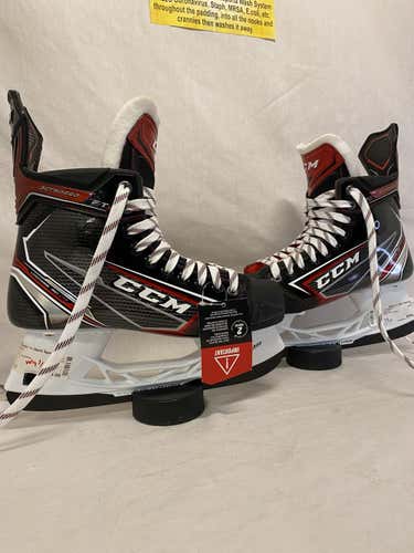 New CCM JetSpeed FT2 Hockey Size 7.5 D Skates