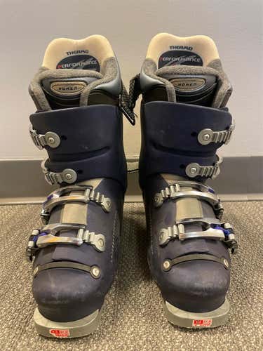 Size 6.5 Women's All Mountain Ski Boots