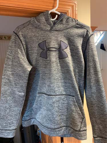 Youth XL Under Armour Hooded Sweatshirt