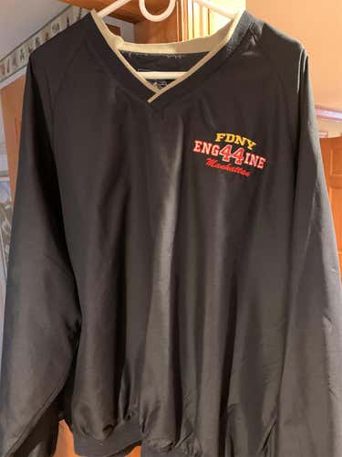 Adult XL FDNY Engine 44 Pullover