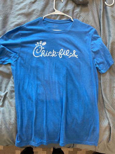 Chick Fil A Lacrosse Blue Adult Large Shirt