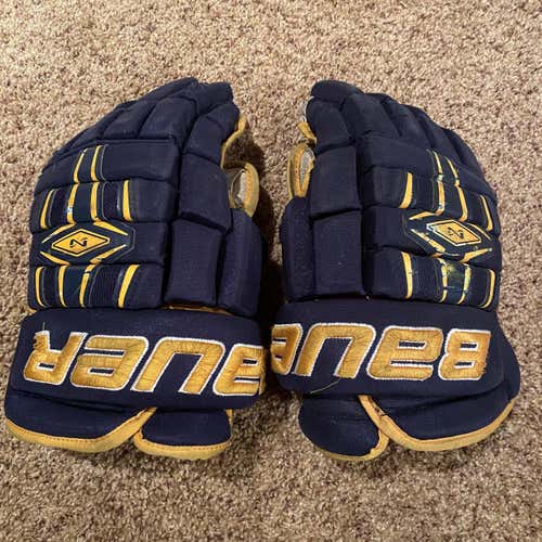 Blue Used Bauer Nexus 800 14" Gloves