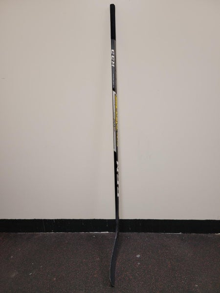 Crosby Curve Used Intermediate CCM Right Handed Super Tacks 9280 Hockey Stick