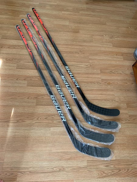 ONE LEFT Bauer Vapor Flylite CHL League Pro Stock Hockey Stick Left 77 Flex P92M
