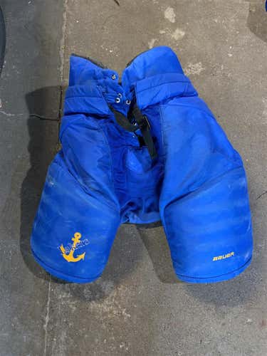 Lake Superior State Bauer Hockey Pants Size Medium 0015