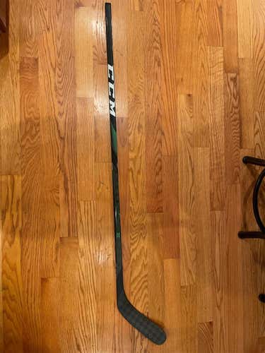 Intermediate Left Hand RibCor Trigger 4 PRO Hockey Stick