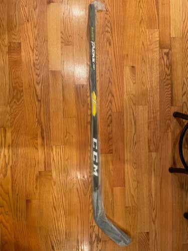 Intermediate Left Hand Super Tacks AS1 Hockey Stick