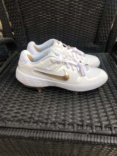 NIKE Hurache Elite 2 Low cleats (sz 8)