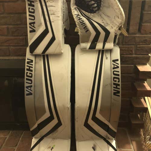 White Senior 34" Regular Ventus SLR 2 Goalie Full Set