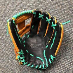 New Adult Wilson RHT Infield A2K Matt Chapman Baseball Glove 11.75" WTA2KRB20MC26G GAME MODEL