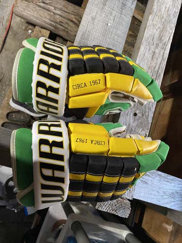 Warrior Remix LE Gloves 13" North Stars