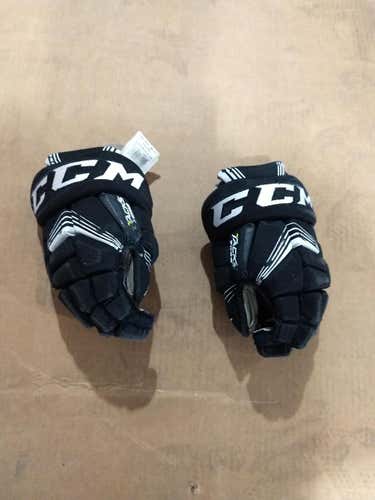 Black Used Junior CCM Tacks 7092 Gloves 10"