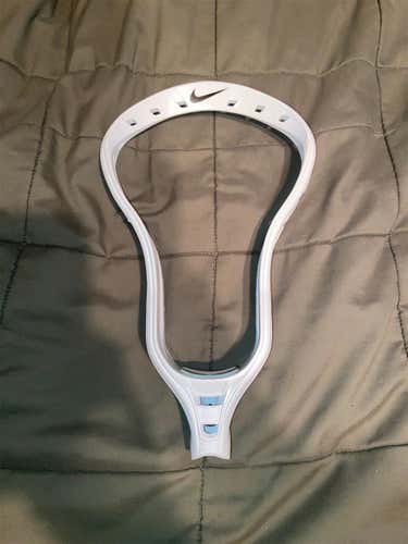 BN Unstrung Nike Lakota U Head