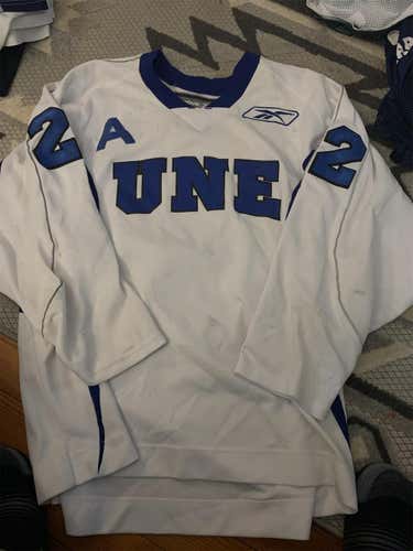 UNE Original Hockey Game Jersey