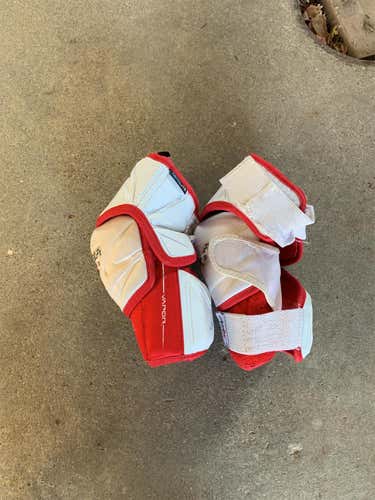 Senior Medium Bauer Vapor APX2 Elbow Pads 0039