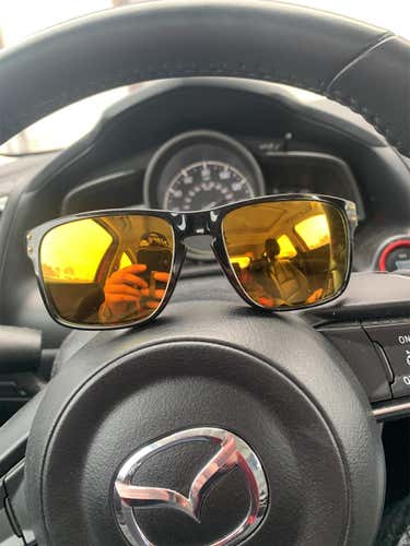 Black Adult  Oakley Sunglasses