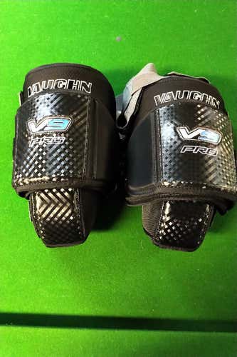 New Vaughn V9 PRO KNEE PADS - BRAND NEW - SENIOR