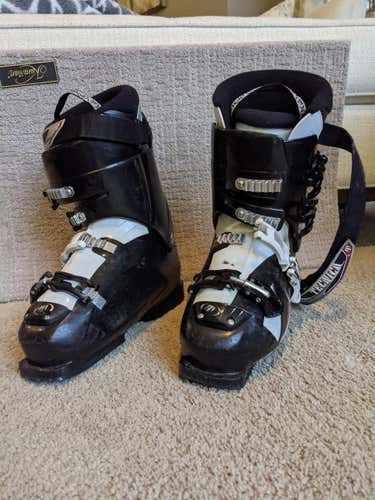 Used Men's Tecnica All Mountain Ski Boots Soft Flex