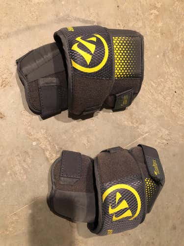 Used Warrior Knee Pads