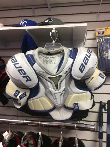 Senior Large Bauer Nexus 9000 Shoulder Pads