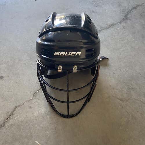 Black Large Bauer BHH1500 Helmet with Box Lacrosse Facemask