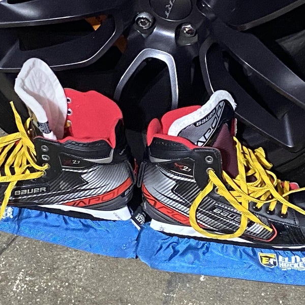 Senior Bauer Vapor X2.7 Regular Width Size 10 Hockey Goalie Skates