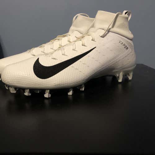 BRAND NEW!!! Nike Vapor Untouchable Pro 3 Football Cleats