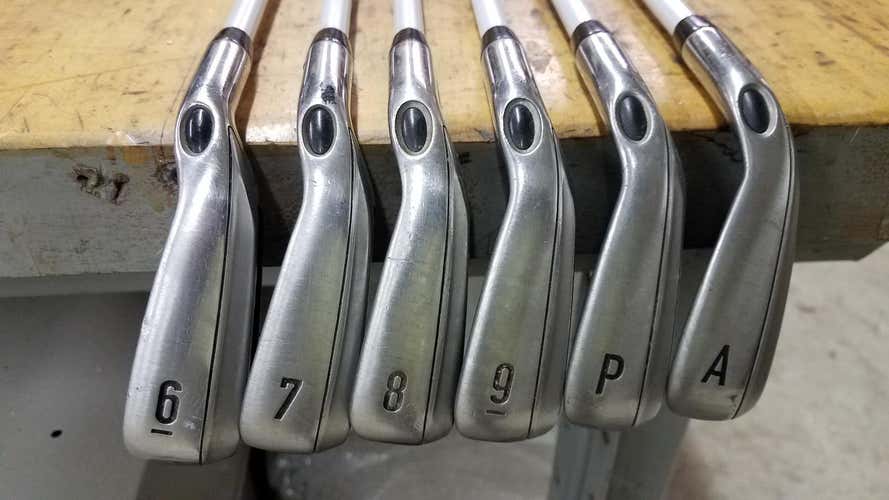 Used Men's Callaway Right Handed X Hot Combo Clubs (Full Set) 8 Pieces