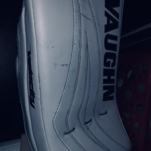 White Senior Glove And Blocker Regular Velocity V7