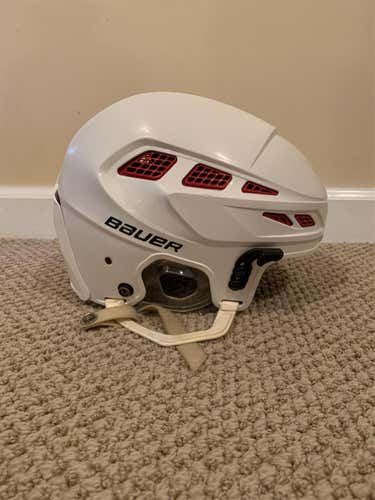 White Used Medium Bauer IMS 7.0  Helmet